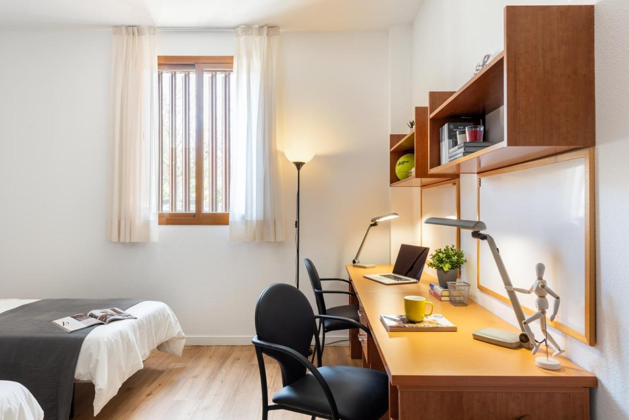 Micampus Bormujos Student Residence Экстерьер фото